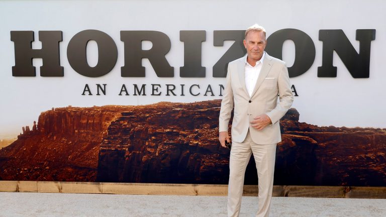 Kevin Costner Surrounded by Family at Star-Studded Horizon Premiere